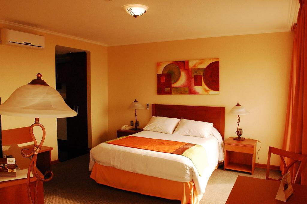 Hotel Florencia Suites & Apartments Antofagasta Room photo
